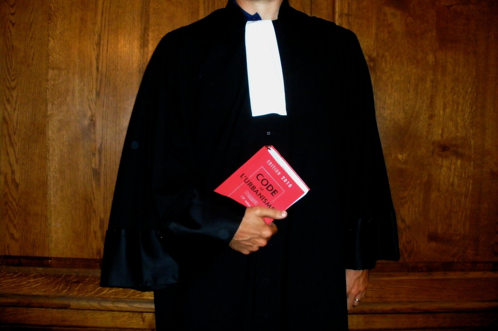 comment s adresser a un avocat