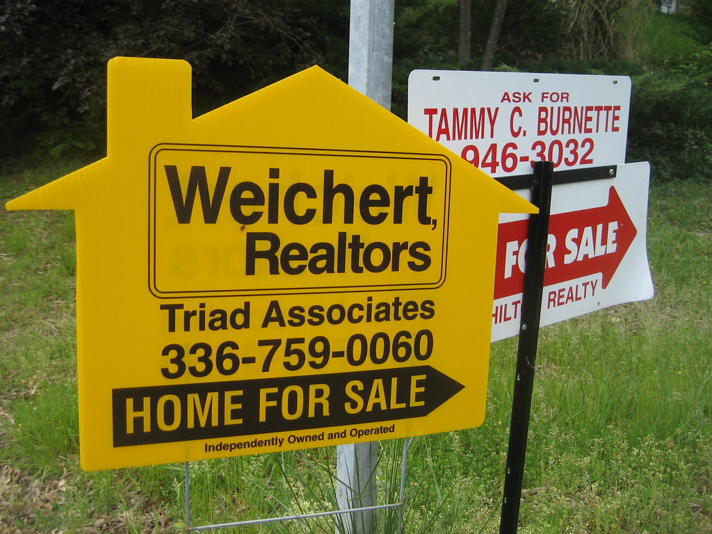 for sale sign house